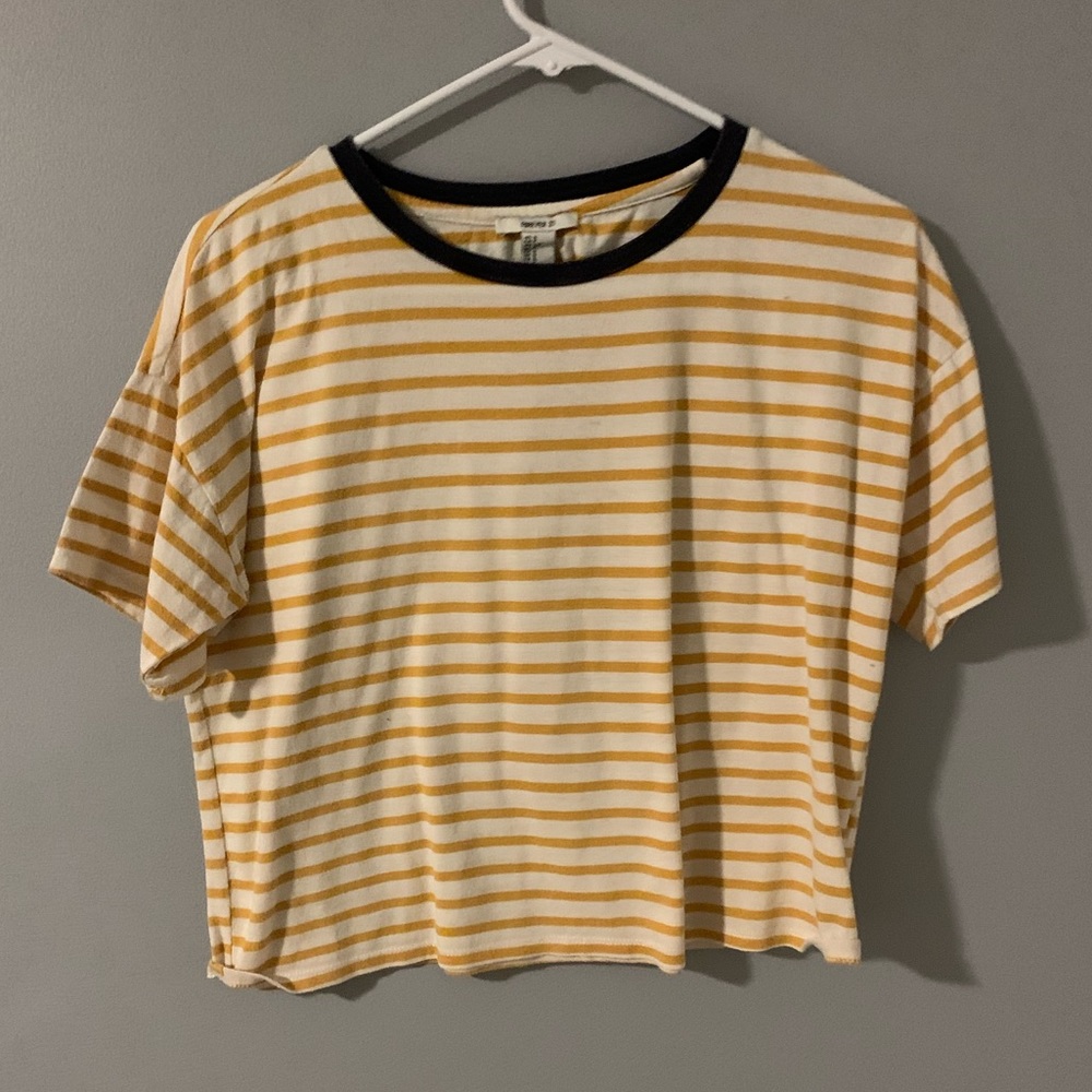 Cropped striped short sleeve